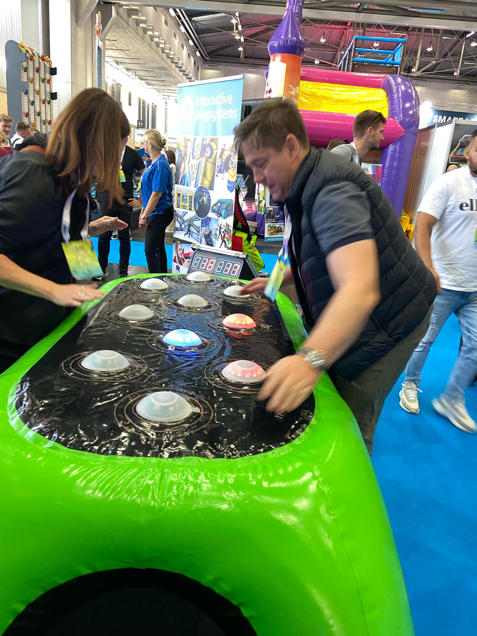 F64e08bc-5ec2-4194-ada2-0e3fd9f418cd F64e08bc-5ec2-4194-ada2-0e3fd9f418cd